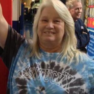 Meet your Posher, Linda